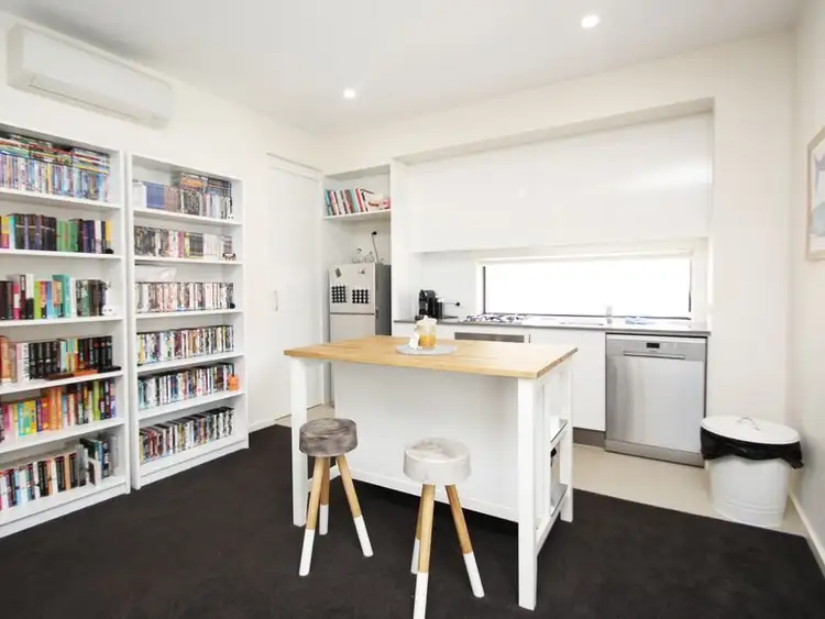 Third view of Homely apartment listing, 305/9 Watt Street, Newcastle NSW 2300