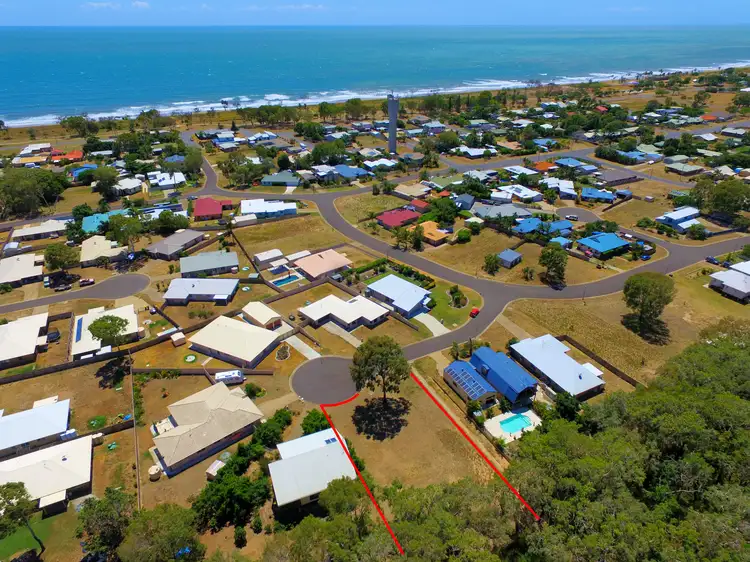 5 Tulip Court, Moore Park Beach QLD 4670