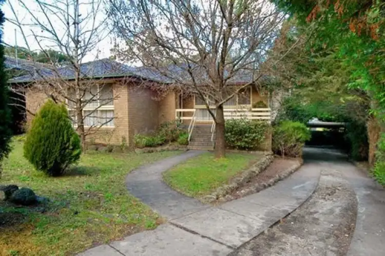 40 Winyard Drive, Mooroolbark VIC 3138
