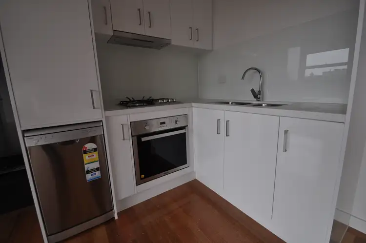 Fifth view of Homely apartment listing, 8/541 Plenty Road, Preston VIC 3072