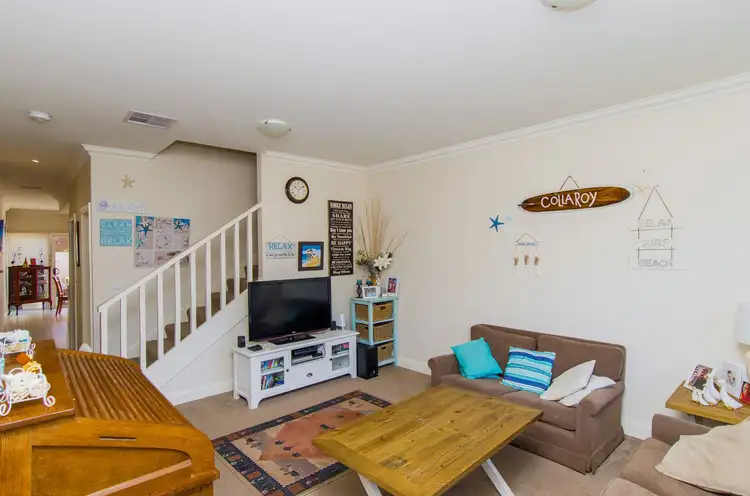 Third view of Homely unit listing, 2/20-26 Travers Street, Wagga Wagga NSW 2650
