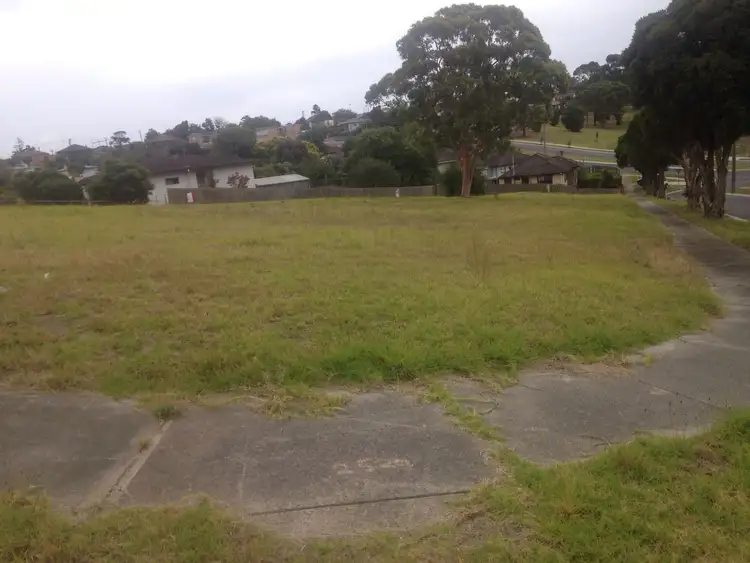 23 Dunbar Avenue, Morwell VIC 3840