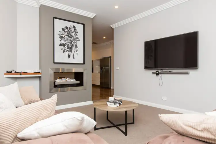 Seventh view of Homely house listing, 11 Park Place, Lloyd NSW 2650