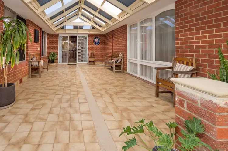 65 Merilee Terrace, Kelmscott WA 6111