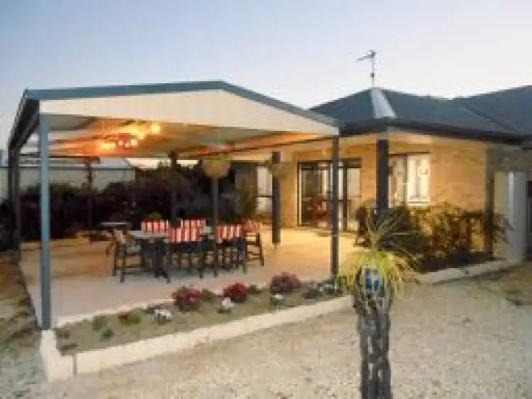 68 Taylor Rd, Veteran QLD 4570