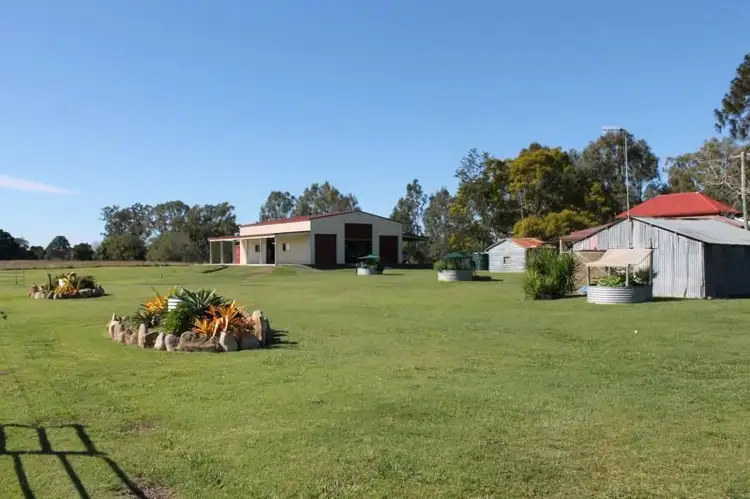 2566 Mungar Rd, Tiaro QLD 4650