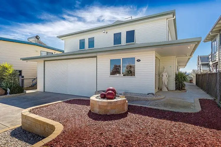 75 Wattle Grove, Loch Sport VIC 3851