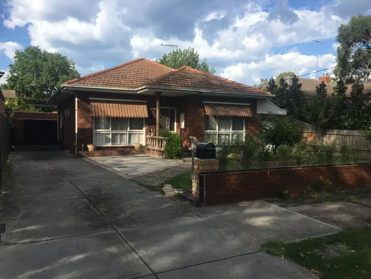 16 Kirkwood Drive, Camberwell VIC 3124