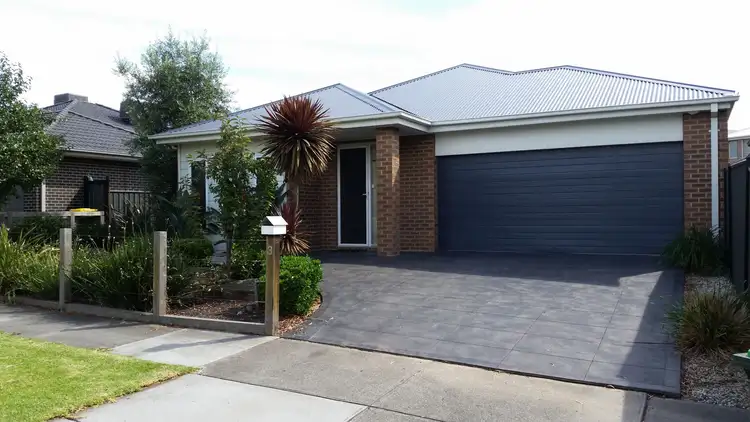 3 Nottingham Close, Craigieburn VIC 3064
