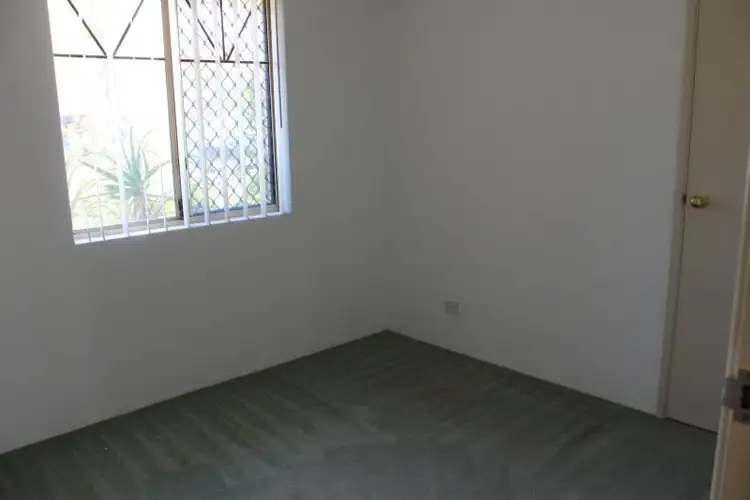 Sixth view of Homely house listing, 10 Santina Place, Queens Park WA 6107