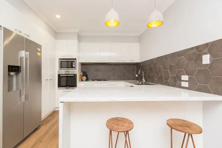 Third view of Homely unit listing, 1/10 Murndal Place, Bourkelands NSW 2650