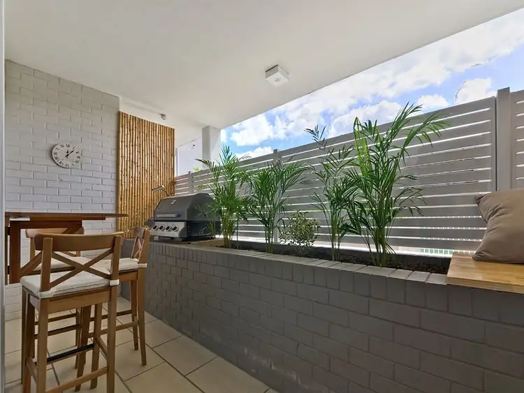Sixth view of Homely unit listing, 10/41 Fortescue Street, Spring Hill QLD 4000