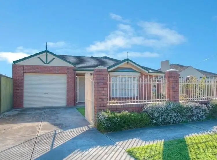 24 Seaton Terrace