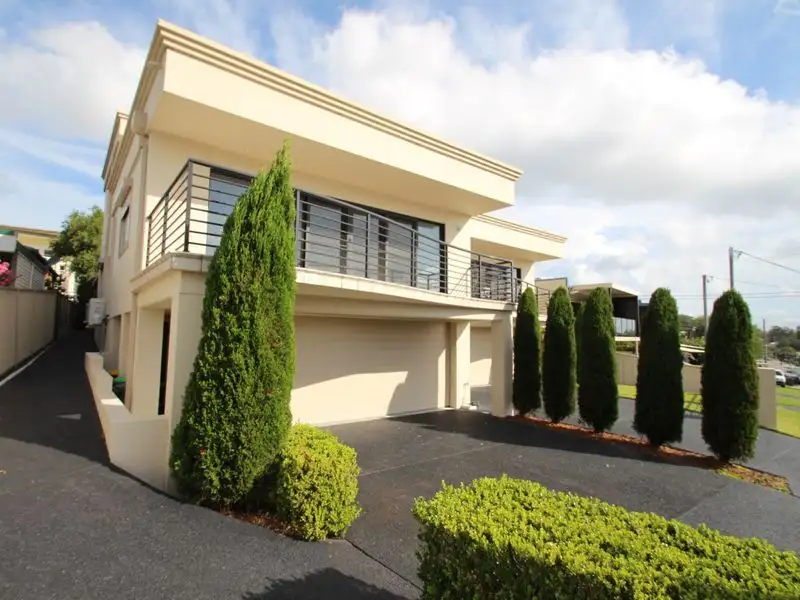 Main view of Homely house listing, 1/50 Dilkera Avenue, Valentine NSW 2280