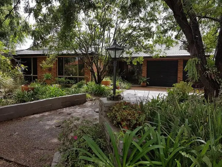 Second view of Homely house listing, 7 Ilma Close, Mcgraths Hill NSW 2756