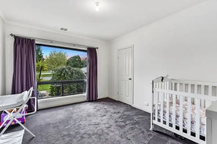 Sixth view of Homely house listing, 19 Bellevale Court, Mount Gambier SA 5290