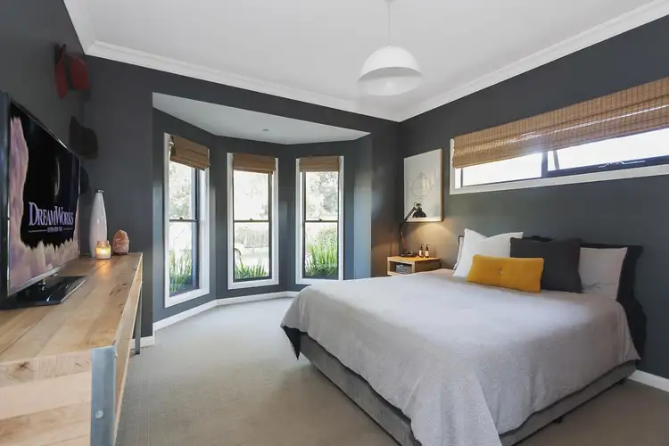 Fourth view of Homely house listing, 15 Ovens Circuit, Whittlesea VIC 3757