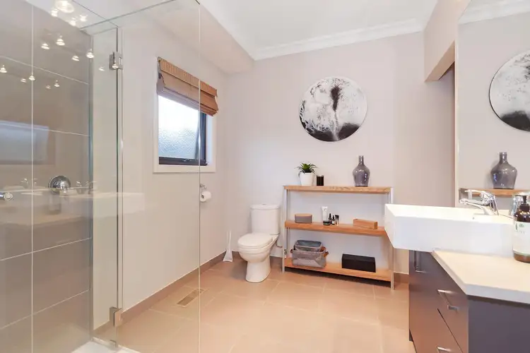 Fifth view of Homely house listing, 15 Ovens Circuit, Whittlesea VIC 3757