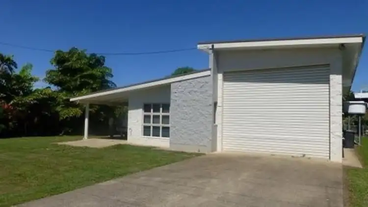 13 Ranleigh St, Kurrimine Beach QLD 4871