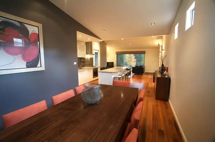 Fifth view of Homely house listing, 1 Robin Court, Sawmill Settlement VIC 3723