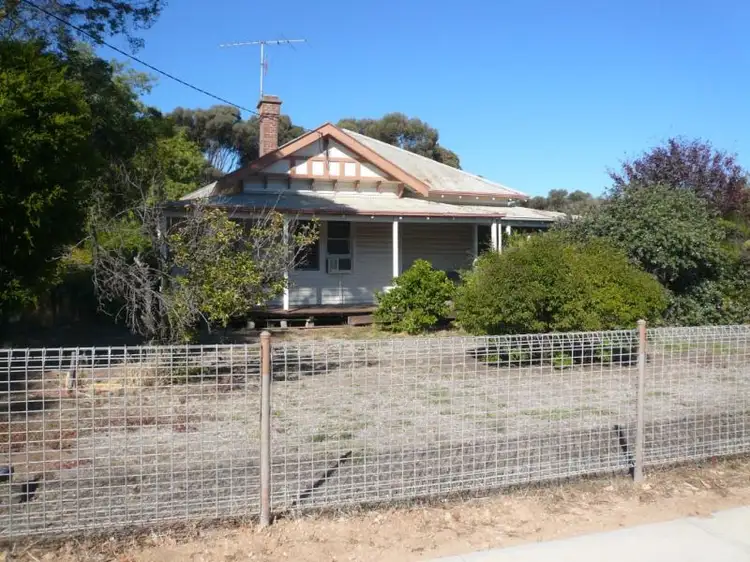 12 McDonald Street, Dimboola VIC 3414