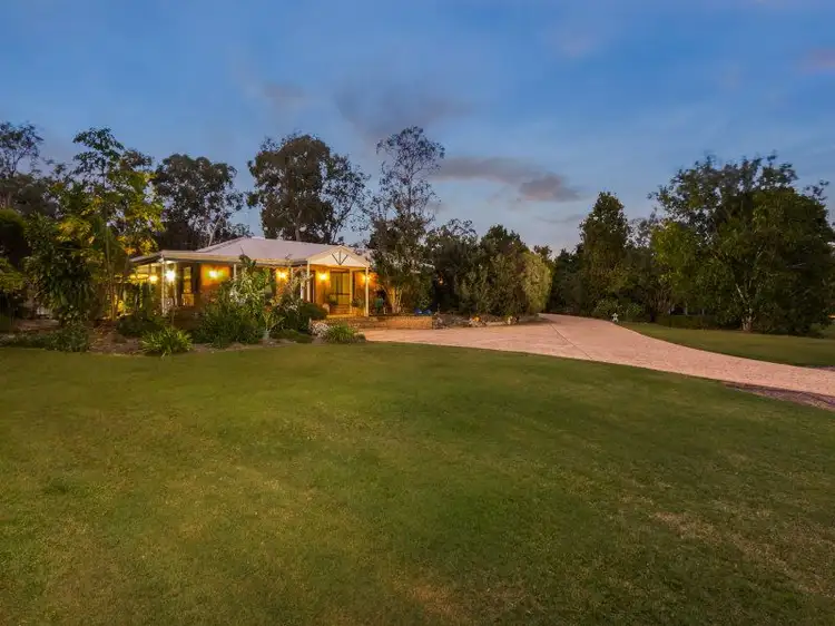 31-33 Durham Court, Park Ridge South QLD 4125