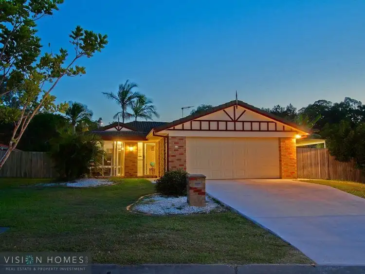 82 Solandra crct, Regents Park QLD 4118