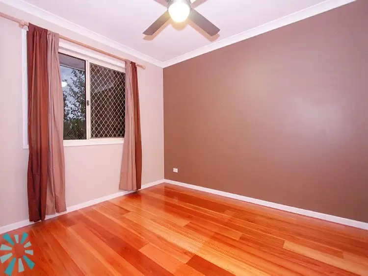 Sixth view of Homely house listing, 4 Barron Ct, Hillcrest QLD 4118