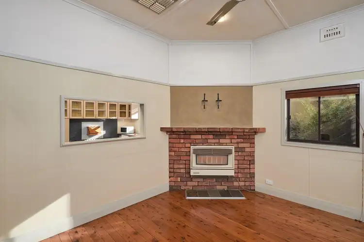 Second view of Homely house listing, 50 Gormly Avenue, Wagga Wagga NSW 2650