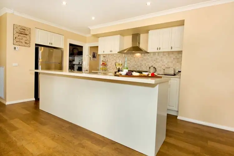 Sixth view of Homely house listing, 5 Nance Court, Cobram VIC 3644