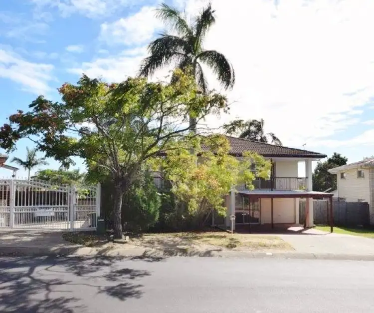 3 Ebrill, Jamboree Heights QLD 4074