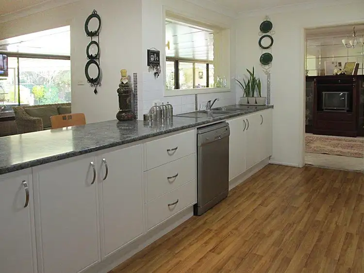 Third view of Homely house listing, 10 Green Street, Bourke NSW 2840