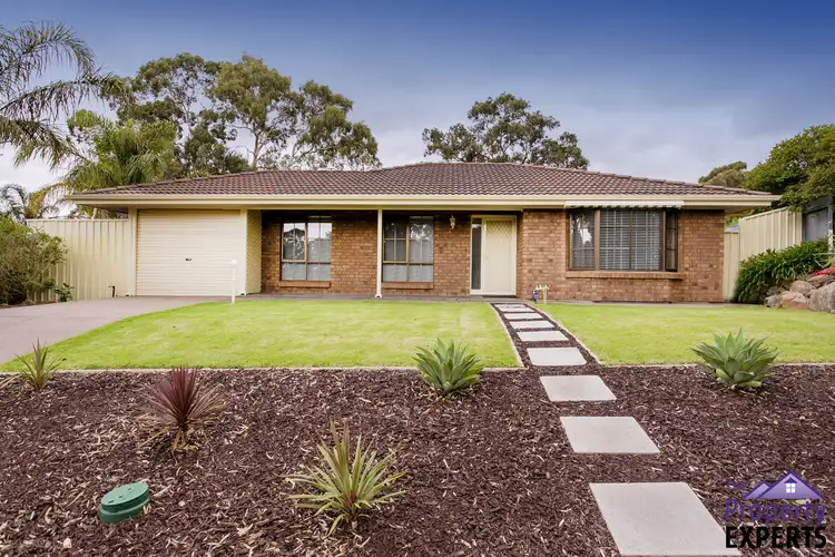 32 Lexcen Grove, Happy Valley SA 5159