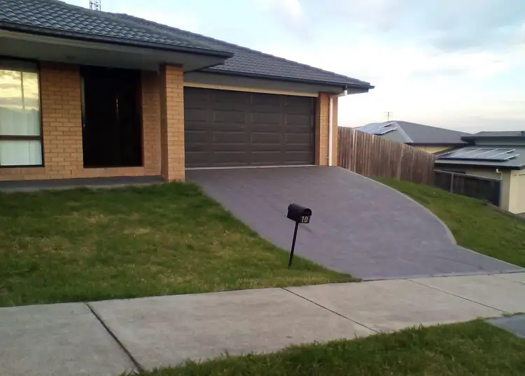 Fifth view of Homely house listing, 10 Scenic Drive, Gillieston Heights NSW 2321