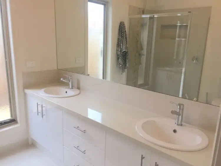 Sixth view of Homely house listing, 29 Melissa Way, Pakenham VIC 3810