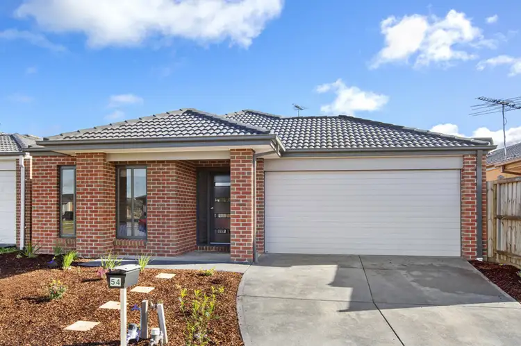 54 BLUE LAKE DRIVE, Wallan VIC 3756