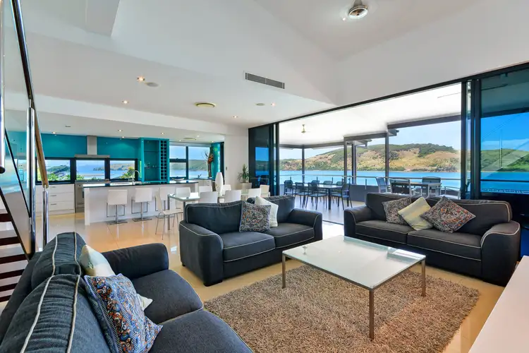 5 Acacia Drive