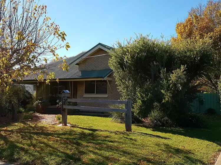 35 Kite Street, Cowra NSW 2794