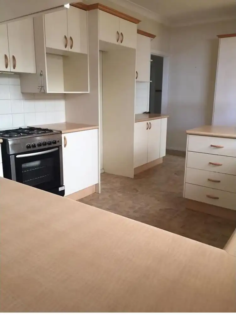 Fifth view of Homely house listing, 9 Drummond St, Leeton NSW 2705