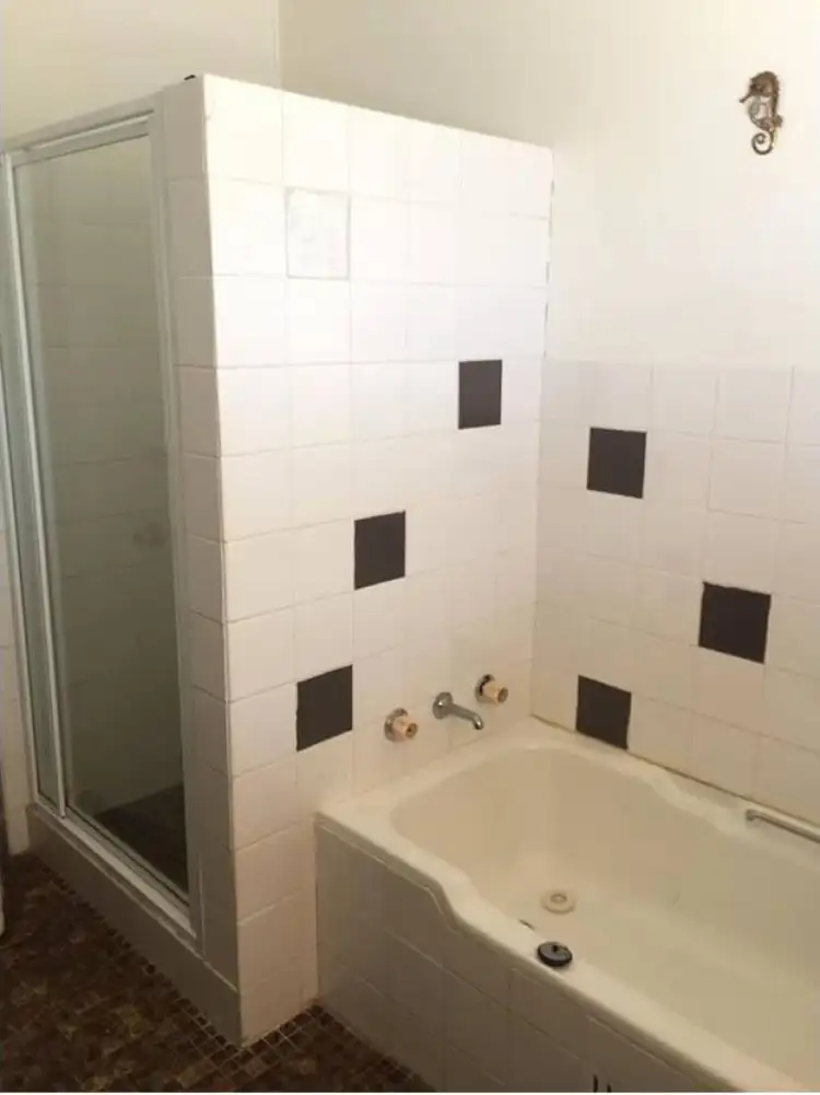 Seventh view of Homely house listing, 9 Drummond St, Leeton NSW 2705