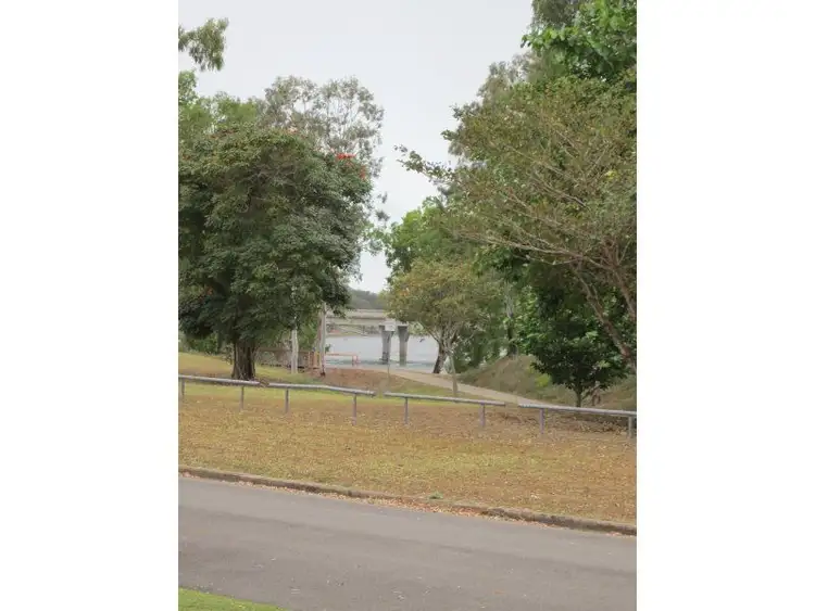 Seventh view of Homely house listing, 2 Kirrang Court, Cranbrook QLD 4814