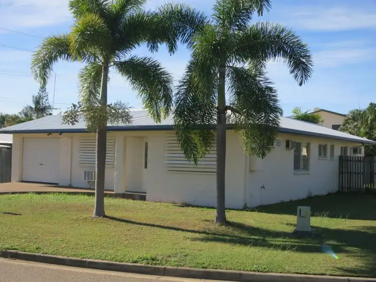 1 Parnell Court, Cranbrook QLD 4814