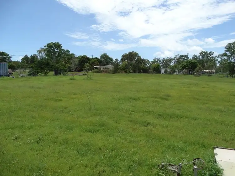 4 Haynes Road, Jensen QLD 4818