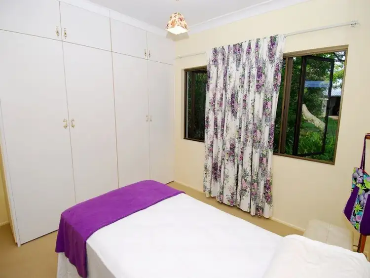 Fifth view of Homely house listing, 10 Gilli Crescent, Cranbrook QLD 4814