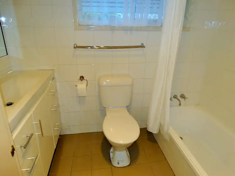 Seventh view of Homely house listing, 9 First Avenue, Chinchilla QLD 4413