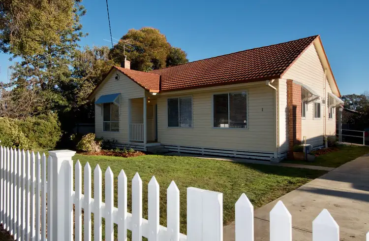 1 Le Couteur Avenue, Beechworth VIC 3747