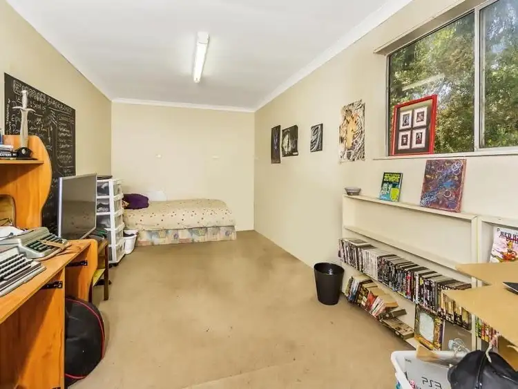 Fifth view of Homely house listing, 1 Sutton Street, Harvey WA 6220