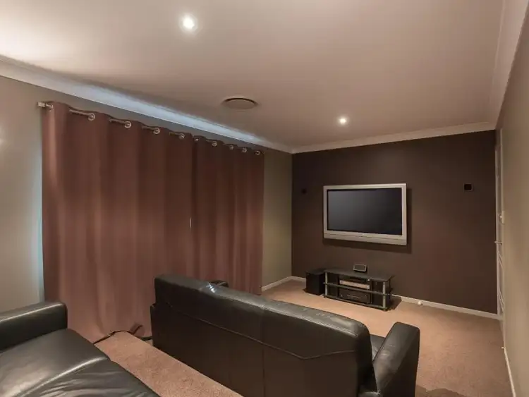 Seventh view of Homely house listing, 8 Whitewood Place, Molendinar QLD 4214