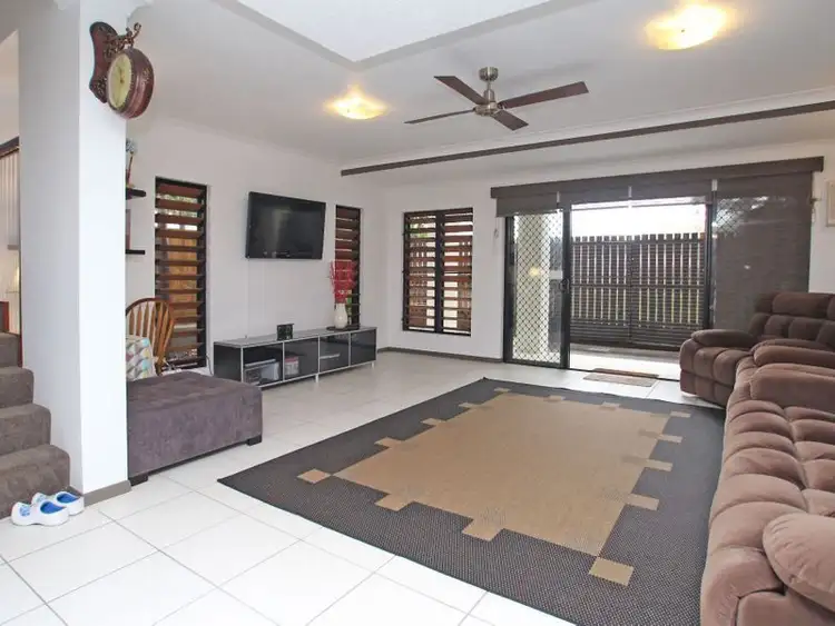 5/199 Kamerunga Rd, Freshwater QLD 4870