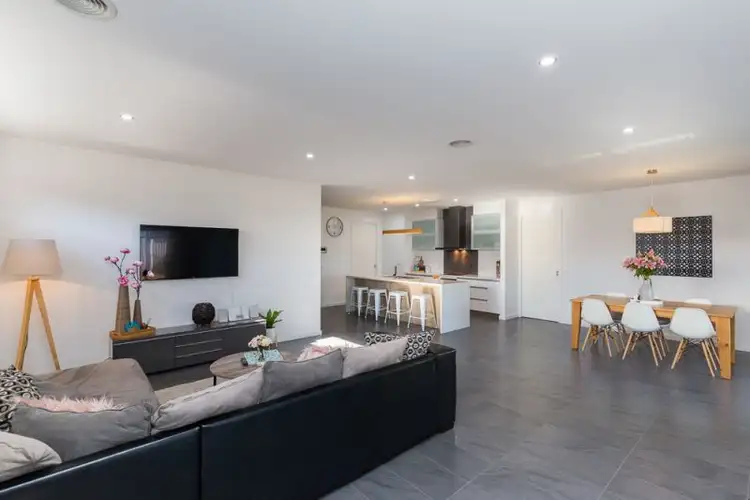 Fourth view of Homely house listing, 32 McTavish Boulevard, Horsham VIC 3400